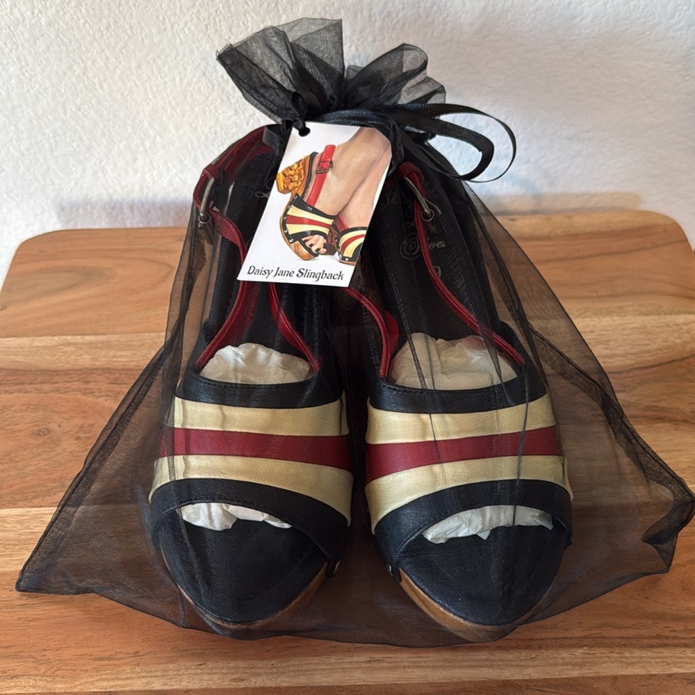 🧟‍♀️ Lucky Lou Shoes - Daisy Jane Slingback